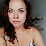 Джулия Си Джей